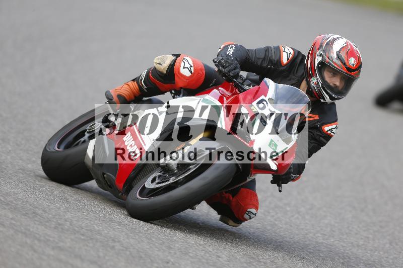 /53 16.09.2025 Track Day Domi Aegerter ADR/Gruppe gruen/61